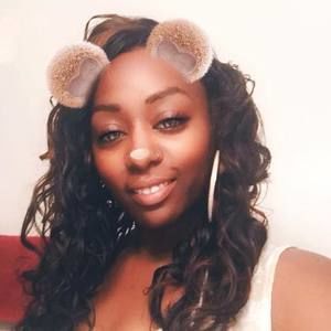 Meet your Posher, Candace